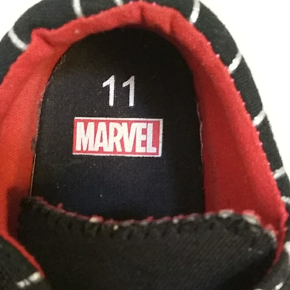 Marvel Spiderman Shoes - Picture 4 of 5